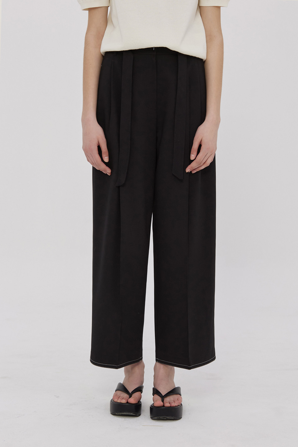 [Outlet] Two Tuck Stitch Pants_BLACK