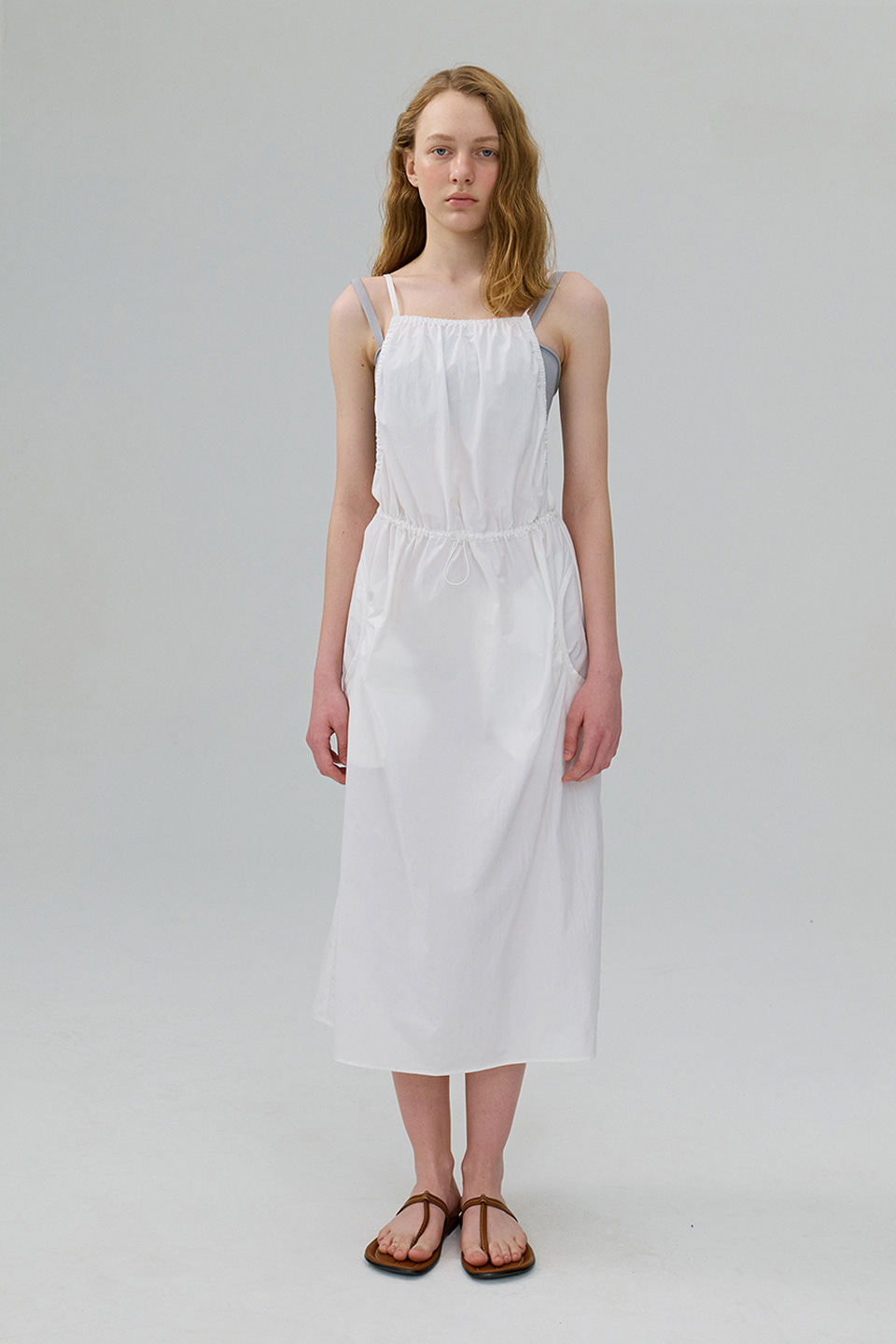 [Outlet] Drawstring Backless Dress_WHITE